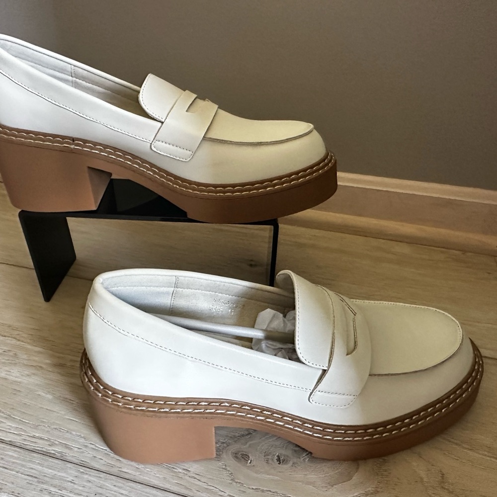 NEW with box - ShuShop Tabitha - Modern Platform Design Loafers - Size 11 - Bone